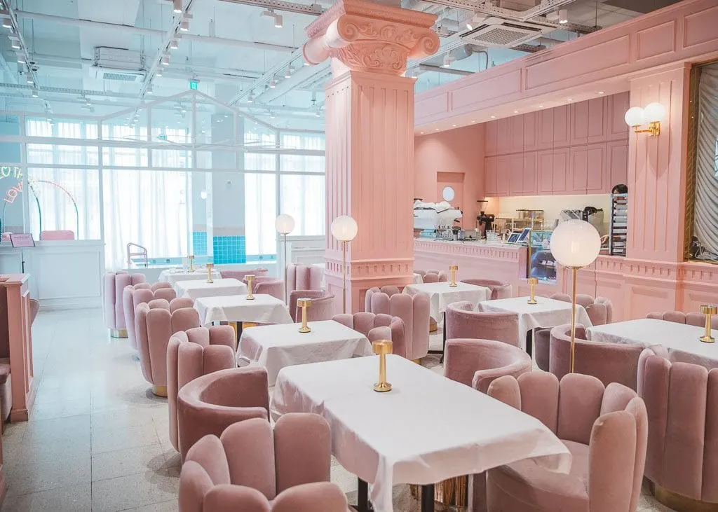 Pink Pool Cafe Seoul