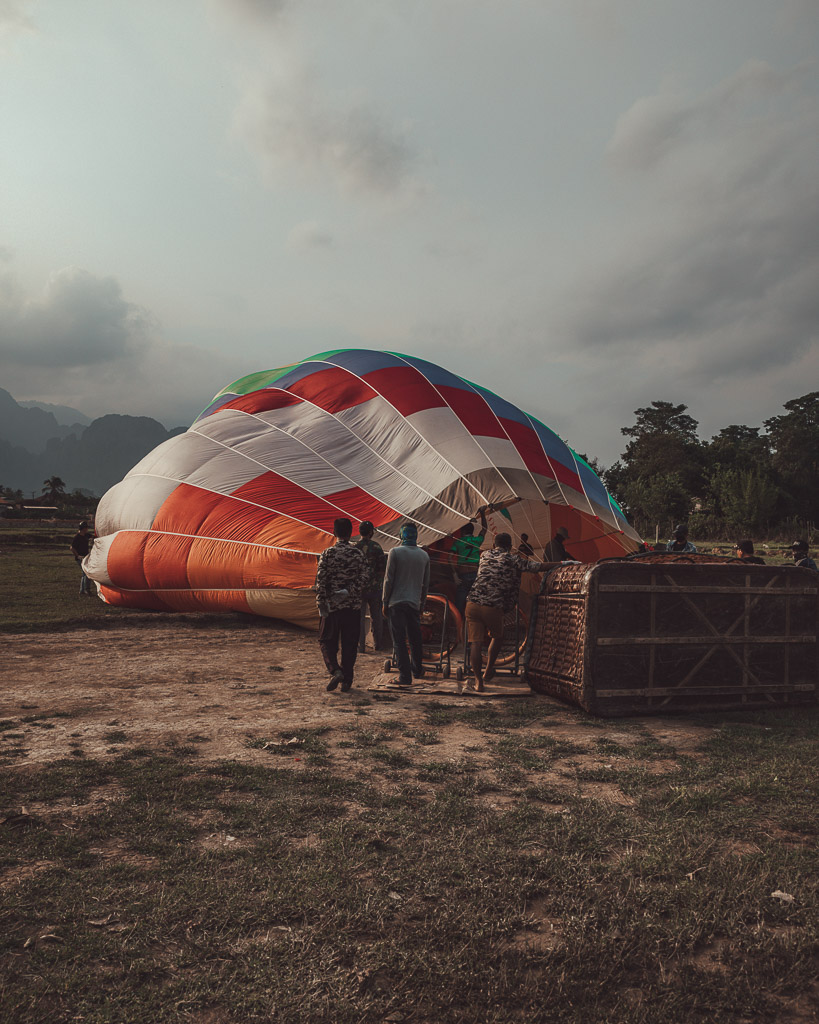 Hot Air Ballooning Vang Vieng