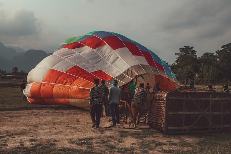 Hot Air Ballooning Vang Vieng