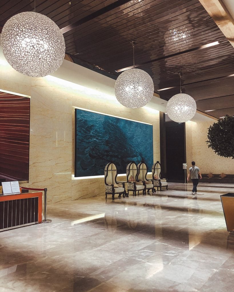 Face Suites Lobby 2