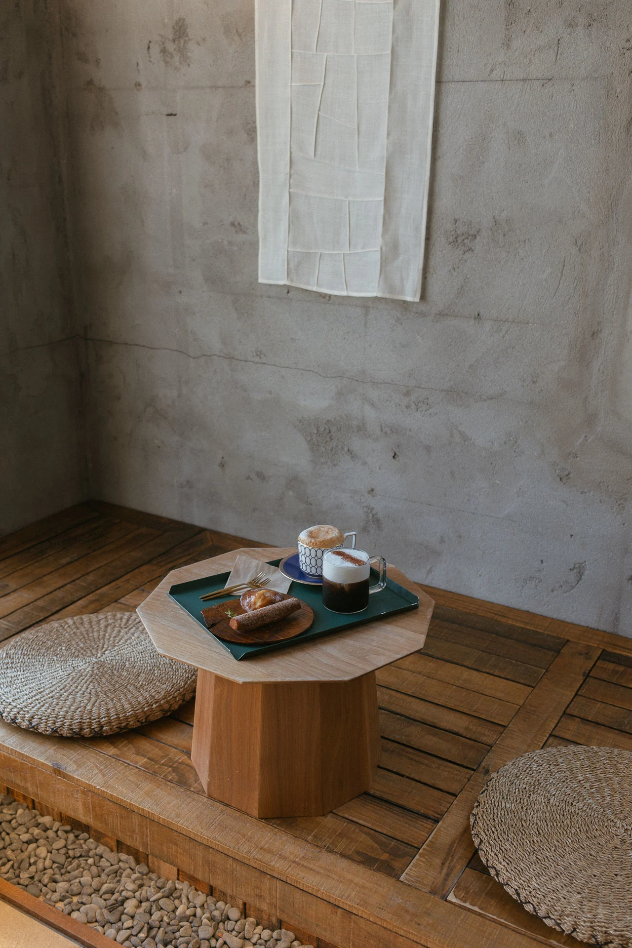 Merci Madame Busan 3