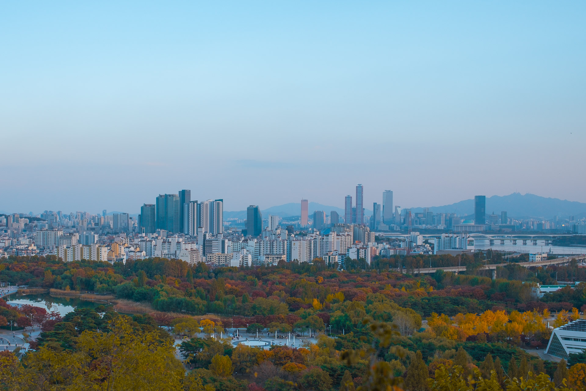 South Korea in October 33